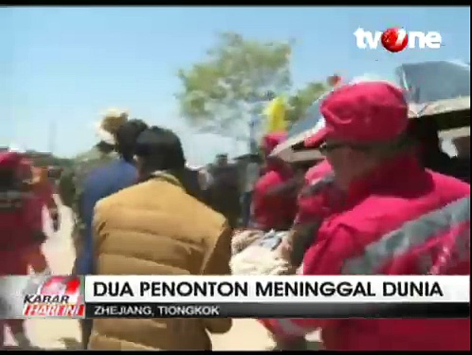 Maut di Festival Bunga Tiongkok