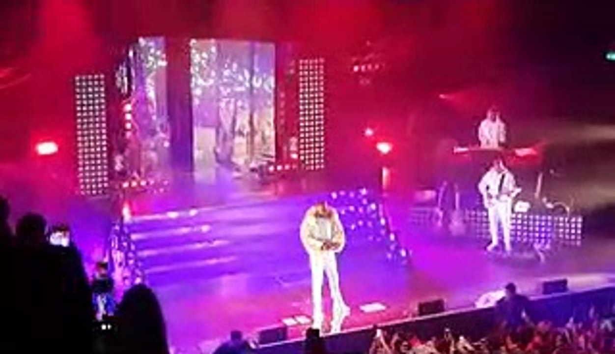 DADJU - Lionne (Live)