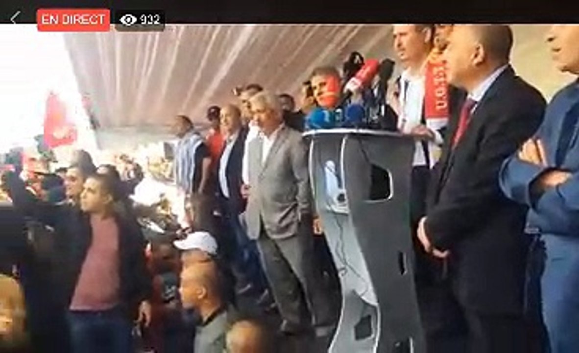 من أمام مجلس النواب بباردو