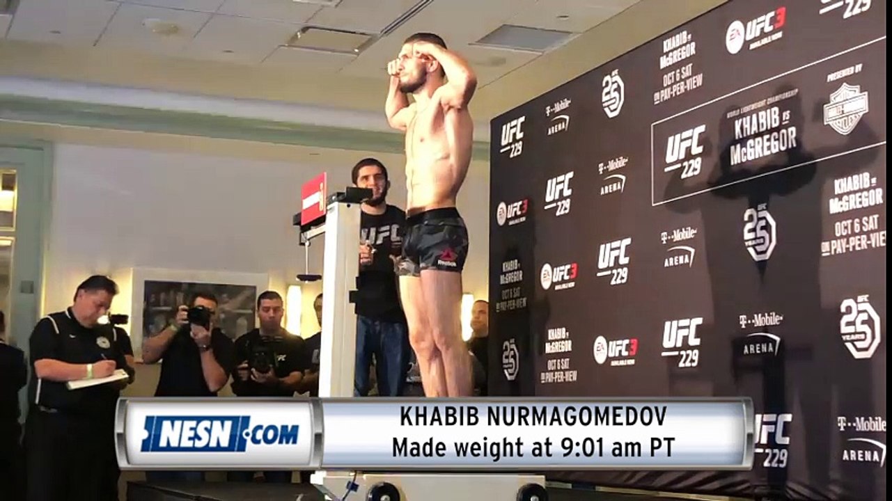 Khabib Nurmagomedov first to make weight for UFC 229