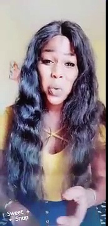 Maman Zeuzeul pète les plombs : "Mane awma loumay wakh ak khady zeuzeul mouy melni... Zeuzeul may borom"