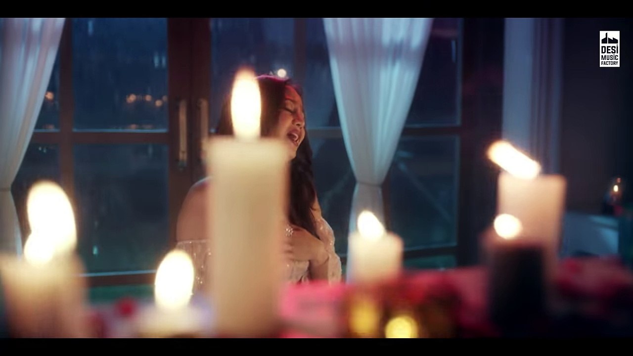 Baarish ( Full Video ) Neha Kakkar _ Bilal Saeed _ Desi Music Factory - YouTube