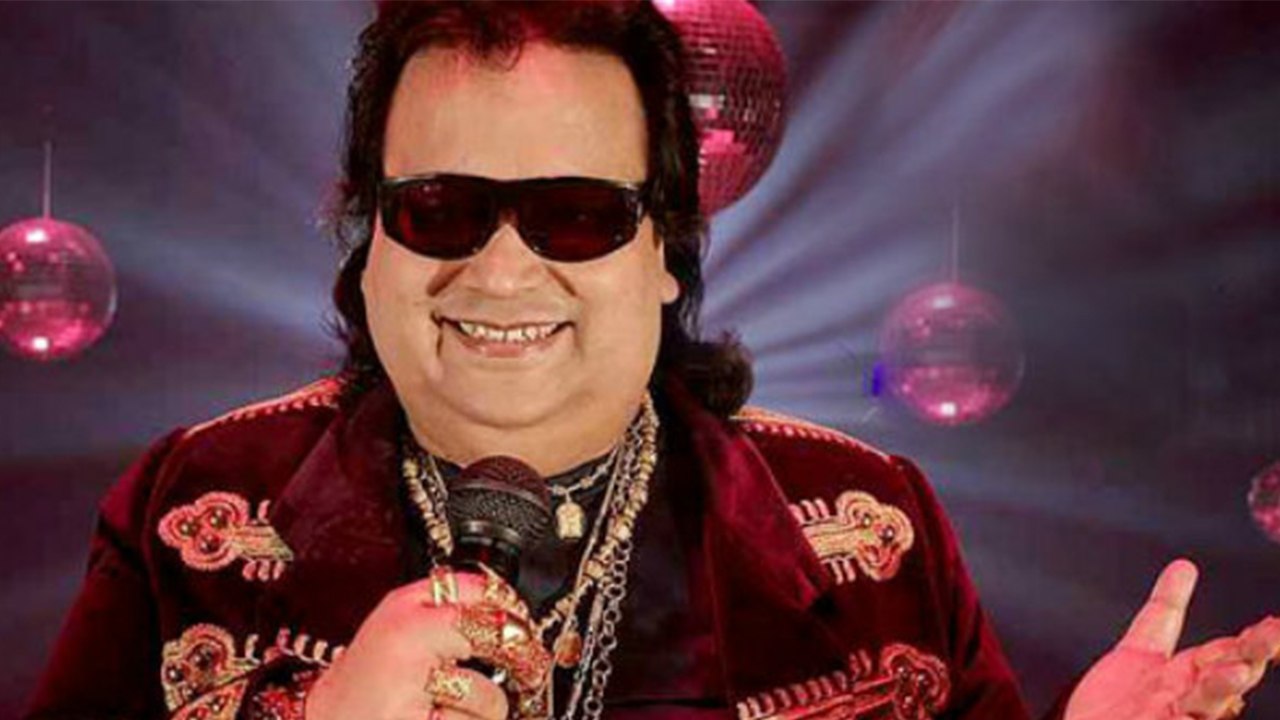 Bappi Lahiri Biography:  जब Bappi ने किया music में बड़ा Experement | वनइंडिया हिंदी