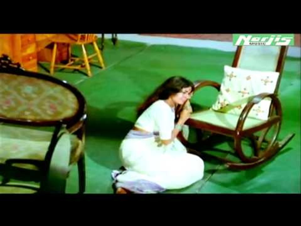 Kya Kya Rang Dikhaye Zindagi