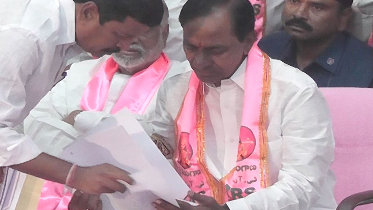 KCR Operation Akarsh @100 Speed ​​Up | Oneindia Telugu
