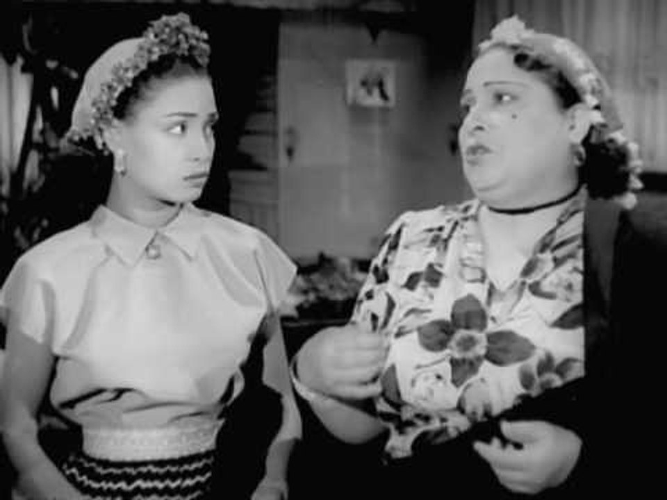 مغامرة وتشويق في فيلم منديل الحلو 🎬: قصة حب وتداخلات غير متوقعة