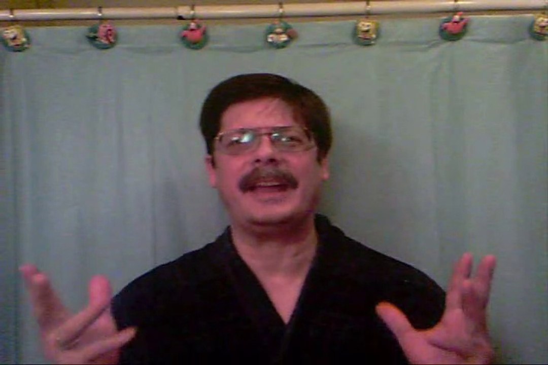 1025. HOW MANY EYE LIDS DOSE A CAMEL HAVE, AND WHAT ARE THEY USED FOR IN THE DESERT?