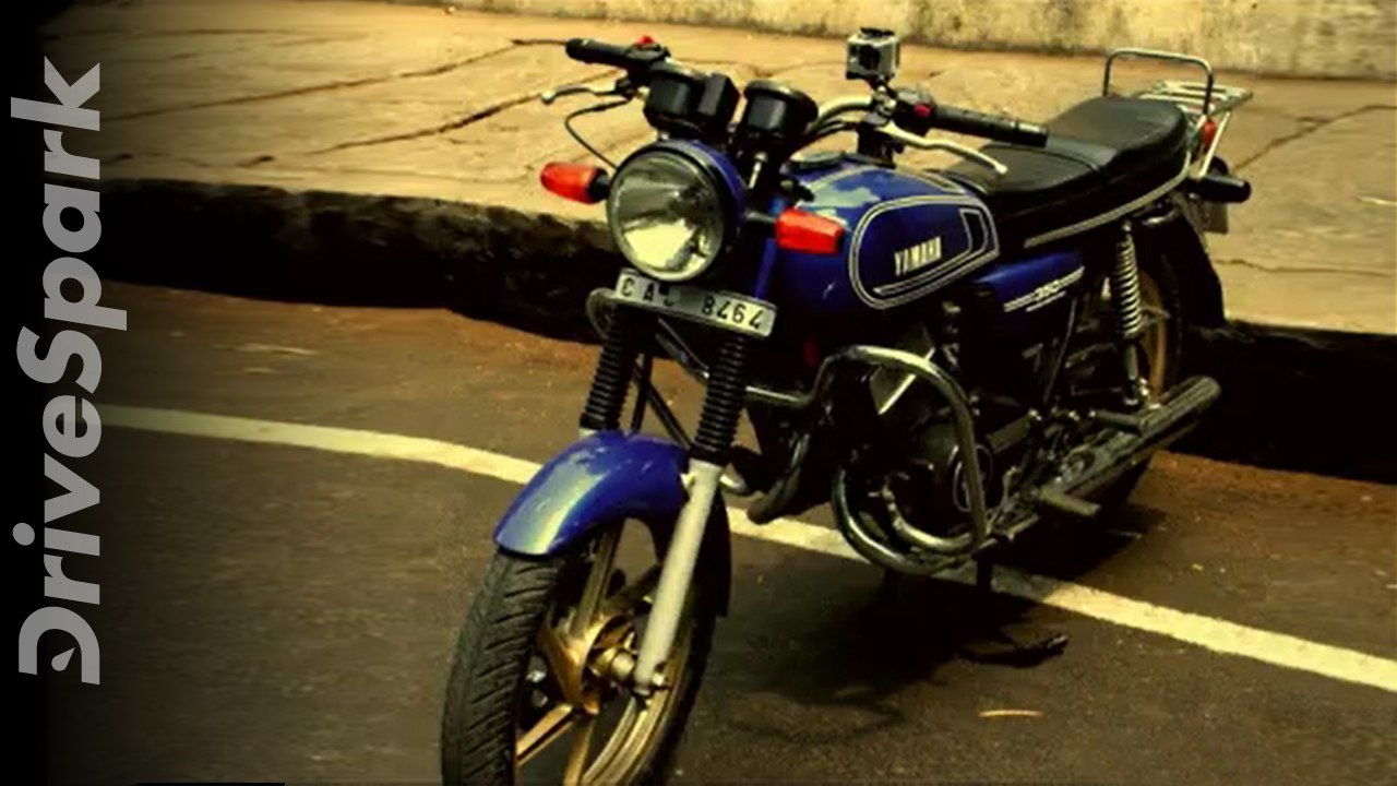 #FlashbackFriday: Riding A Yamaha RD350 Through Bangalore In 2012