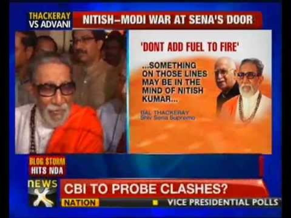 Bal Thackeray slams Advani for "demoralising" blog - NewsX