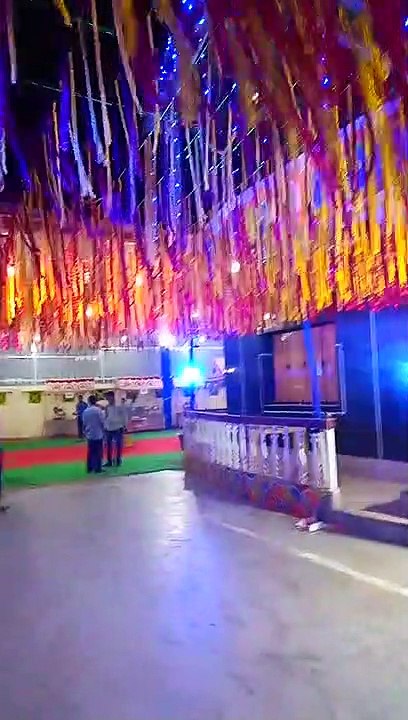 Marriage decorations - party party party!!