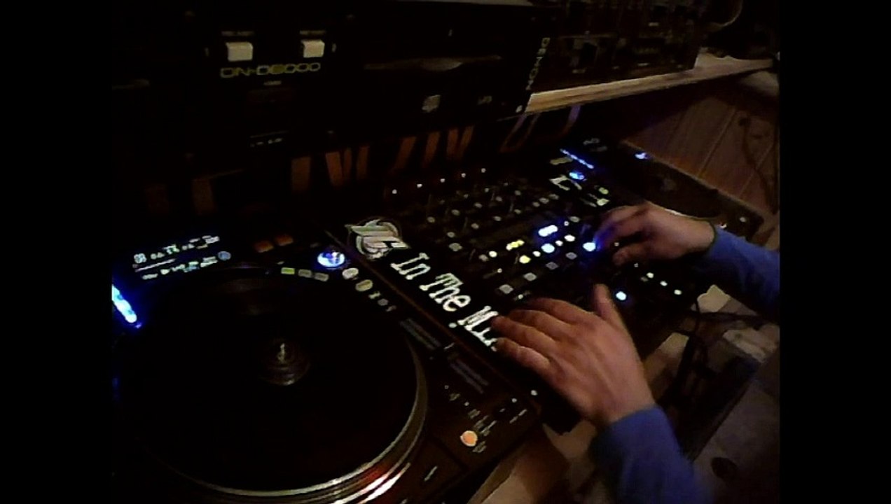 DJ DC 90s House Mix 🎶