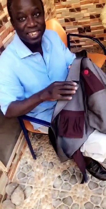 Thione Seck parle enfin de sa tenue insolite : "kou ci beugue..."