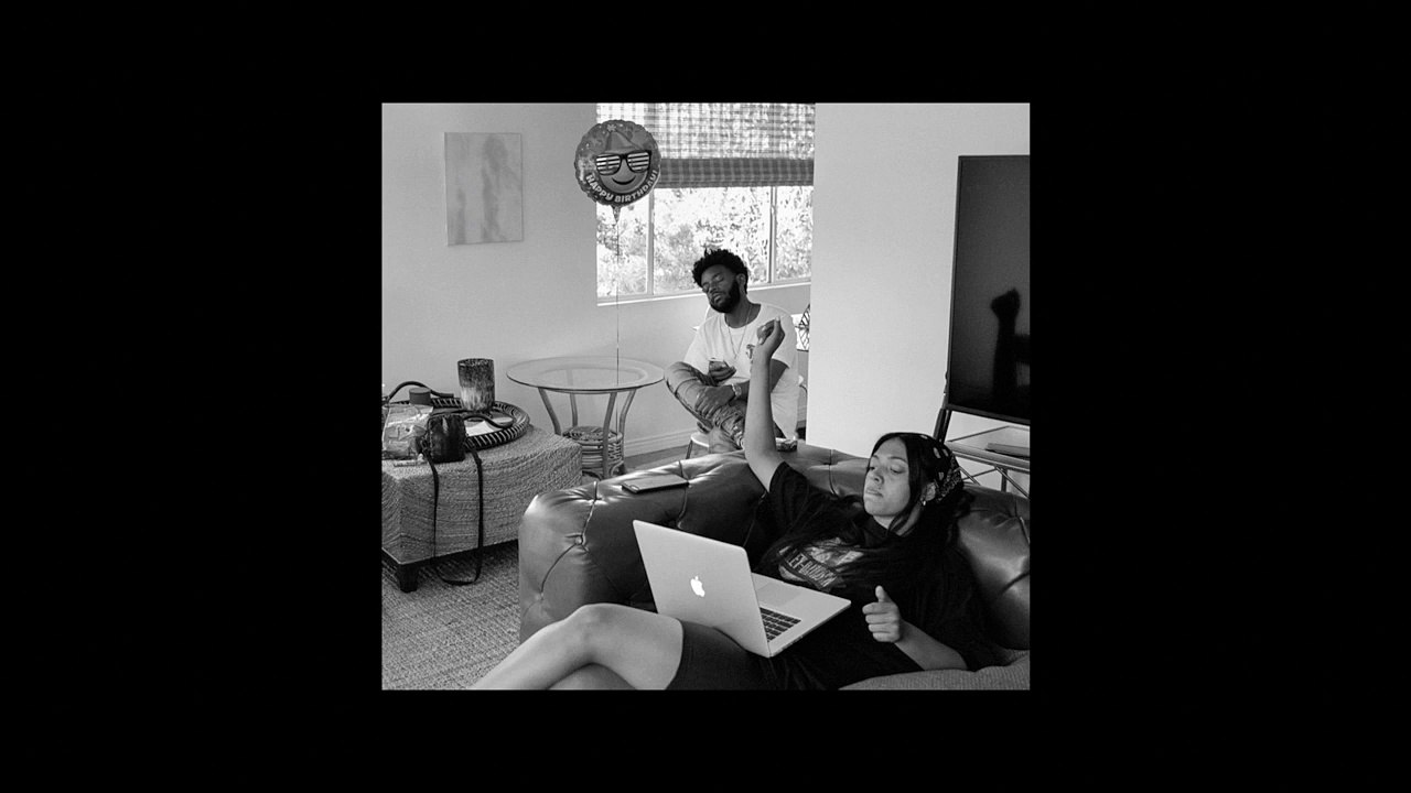 Behind the Music. Behind the Mac.