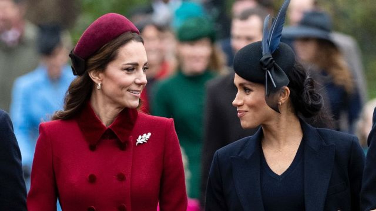 A History of Fascinators and Why Royal Women Wear Them