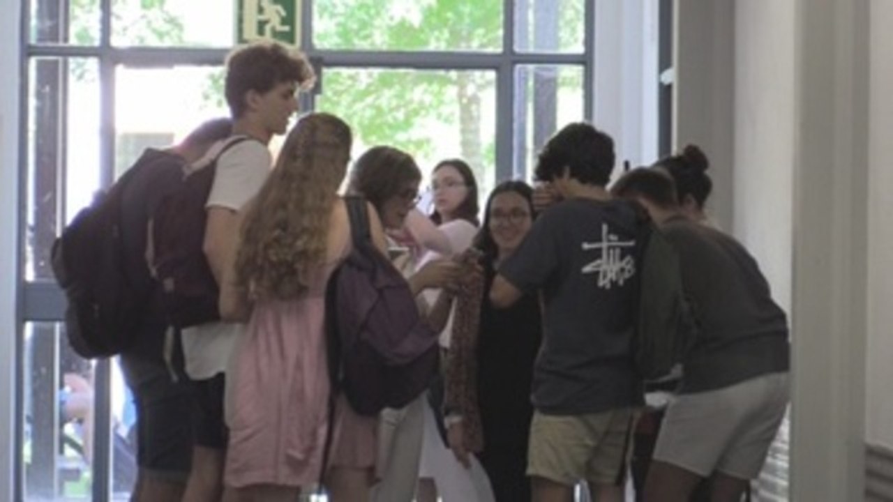 25.000 firmas contra el examen de Matemáticas de la PAU valenciana