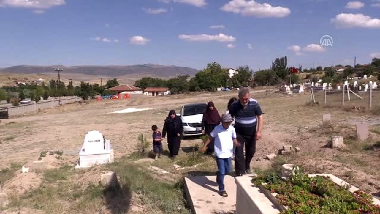 Exploring the Impact of Social Media on Youth: A Study from 2016