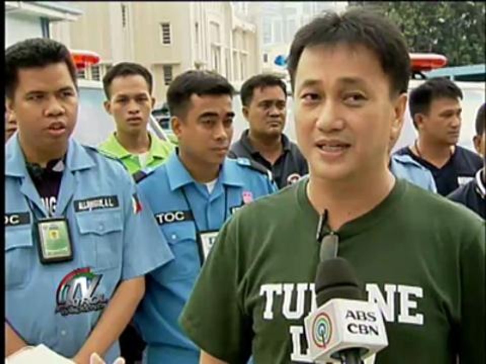 MMDA traffic enforcers in night shift