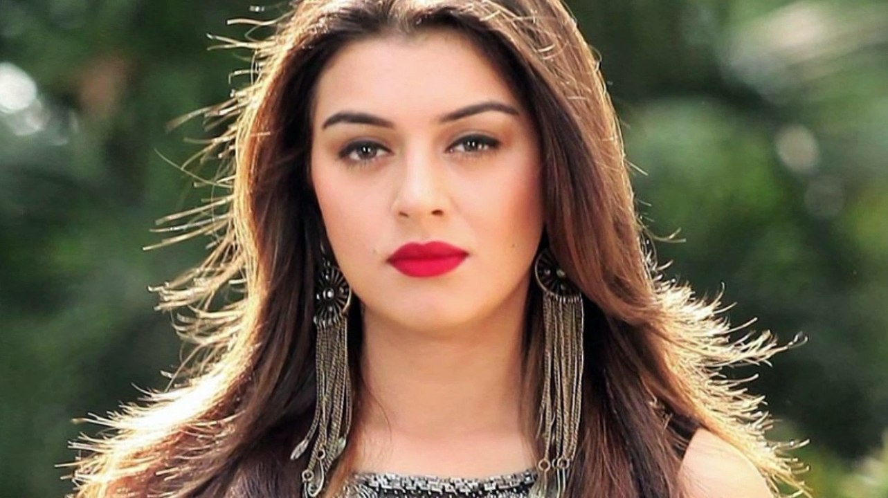hansika is atharva  heroine(Tamil))