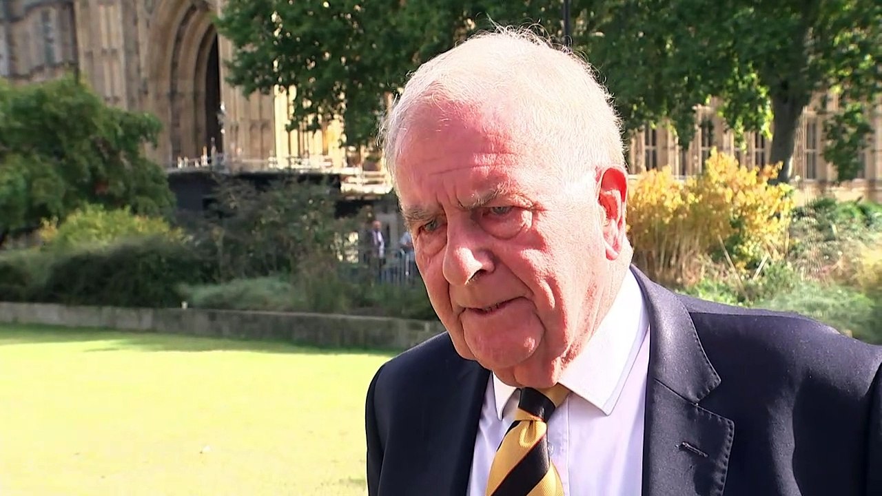 Tory MP brands Dominic Cummings a ‘foul-mouthed oath’