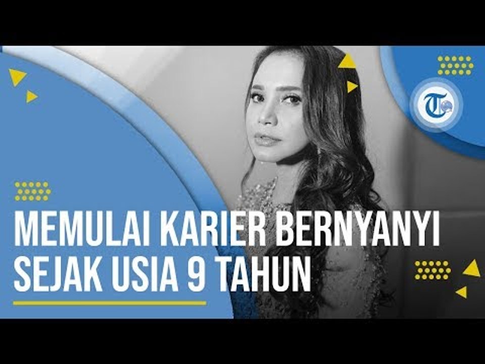 Profil Rossa - Penyanyi