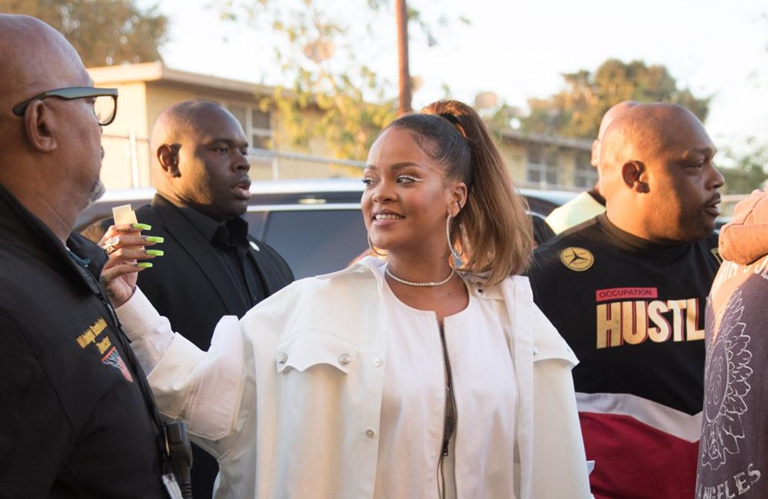 Rihanna: son 'autobiographie visuelle' sort ce mois-ci!