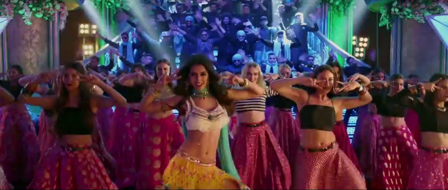 Baaghi 2 (Official Trailer) - Tiger Shroff, Disha Patani, Sajid Nadiadwala, Ahmed Khan