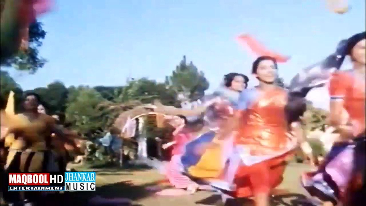 neeli-chunni uddi uddi jaye