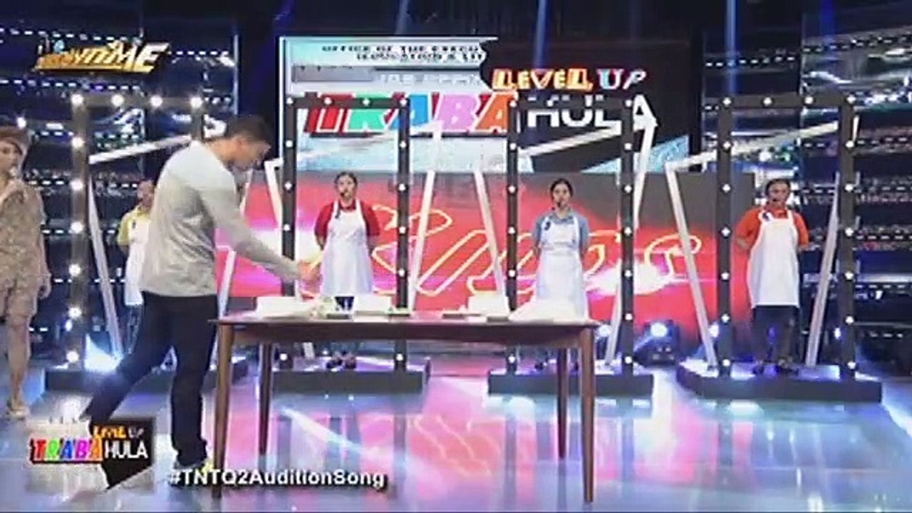 Vice Ganda, pumaparaan kay Enchong Dee