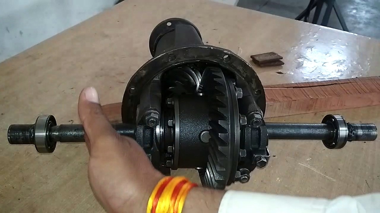 HOW DIFFRENTIAL WORKS