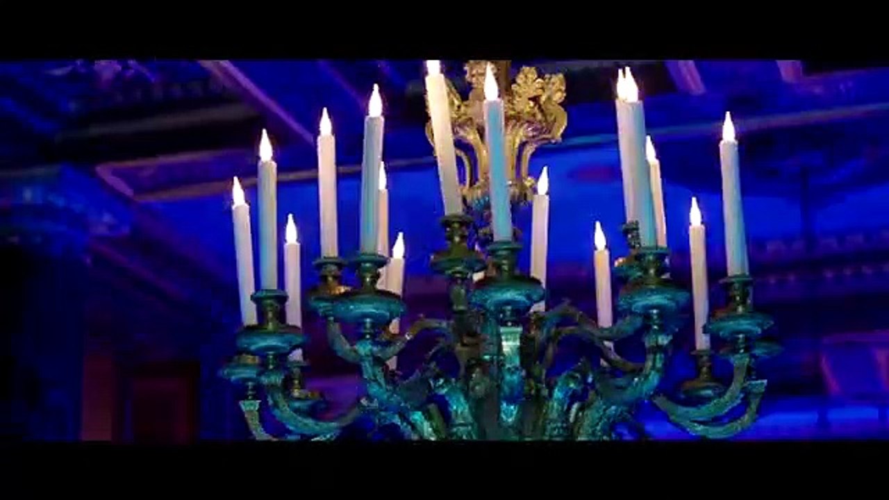 Aya Nakamura vs Kaamelott