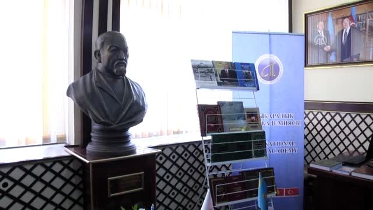 Azerbaycan'da "Abay Yılı"