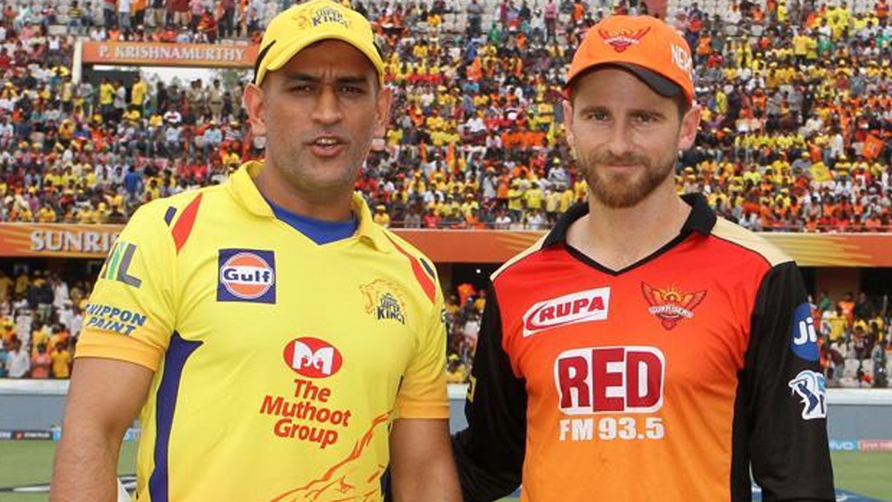 Mitchell Santner compares Dhoni with Kane Williamson.