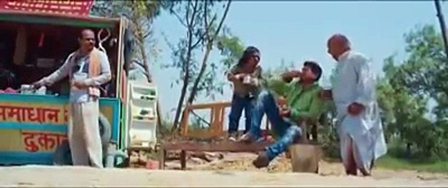 Hilarious Bhojpuri Comedy Scene with Khesari Lal Yadav 😂