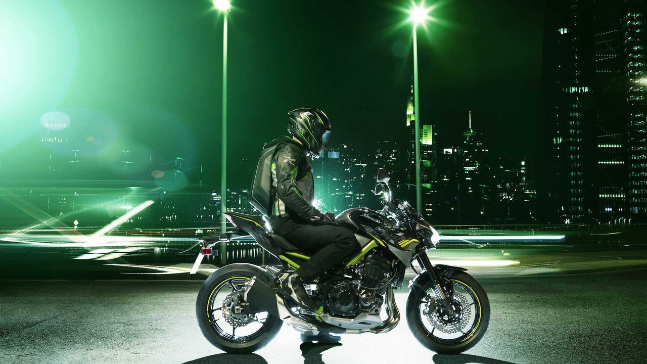 Lançamento da Kawasaki Z900 2021