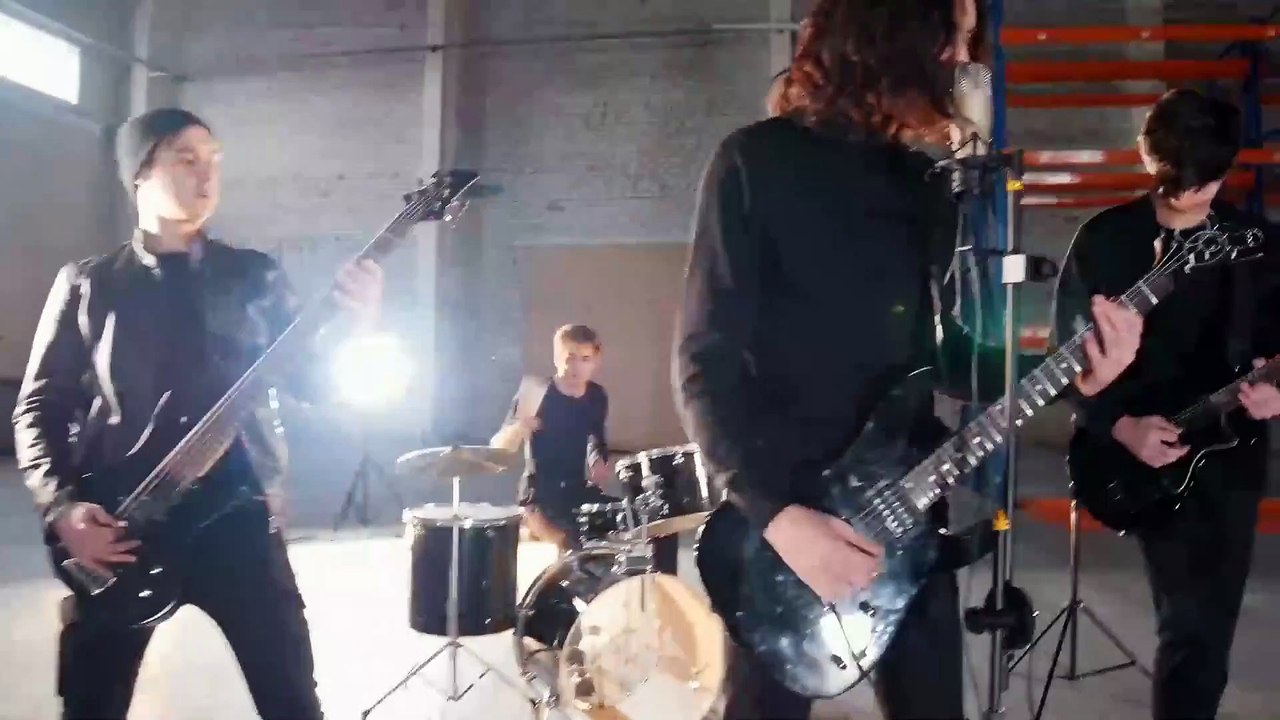 29) Music.  Guitar Bass.  Zoom. Vibe Tracks.  Dance et électro. Calme