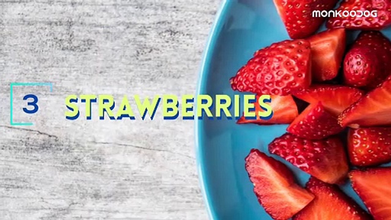 7 Safe Fruits for Dogs