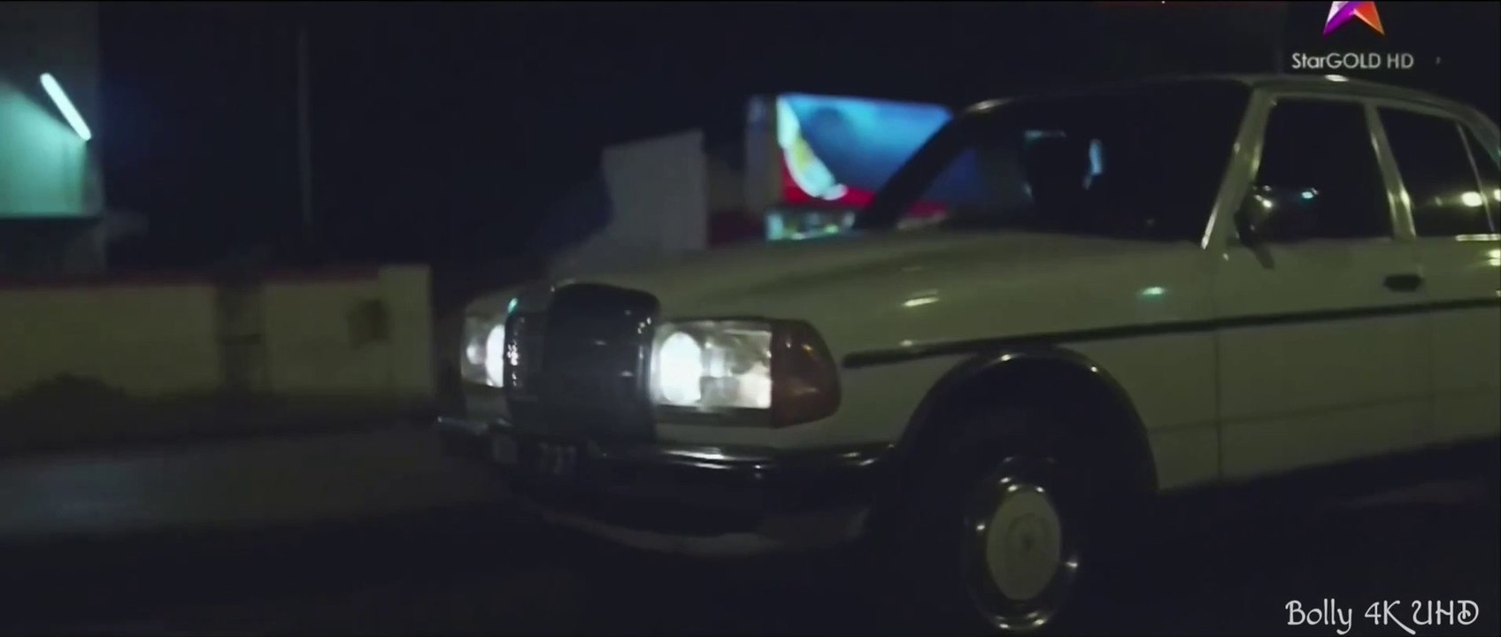 Chanda Sitare Bindiya Tumhari / Naseeb (1998) / Govinda, Mamta Kulkarni / Video Song.