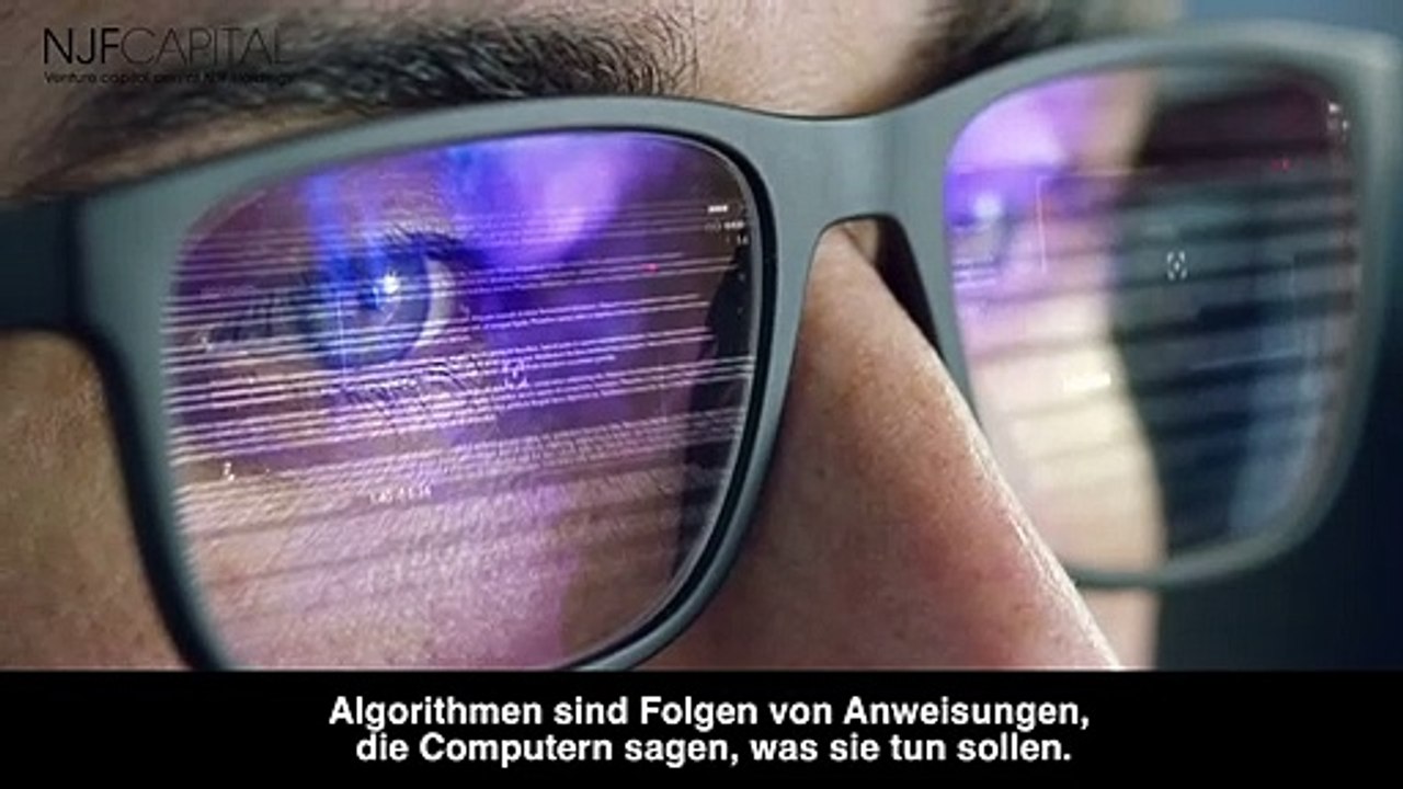 Nicole Junkermann präsentiert ein A-Z der KI: A = Algorithmus