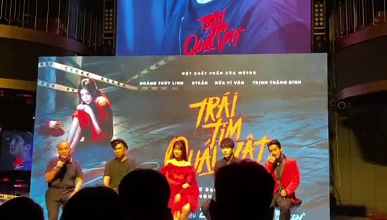 Quang Huy Discusses Ròm