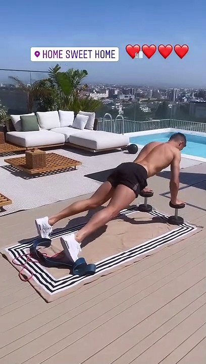 Cristiano Ronaldo, EURO2020'ye evinde hazırlanıyor!