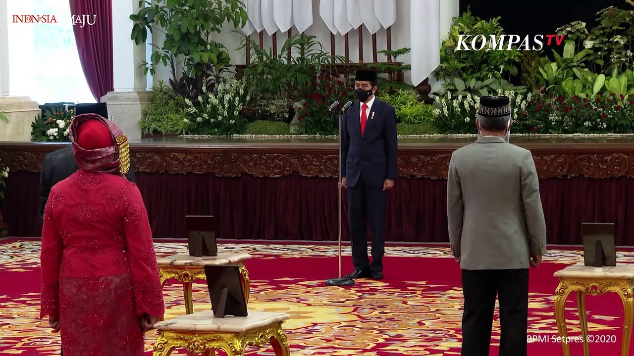 Jokowi Beri Gelar 6 Pahlawan Nasional Tokoh Ini di Hari Pahlawan