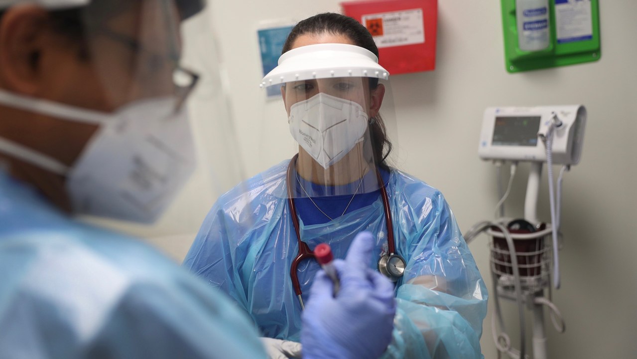 Corona Vaccine தகவல்களை Russia மற்றும் North Korea Hackers திருட முயற்சி - Microsoft தகவல்