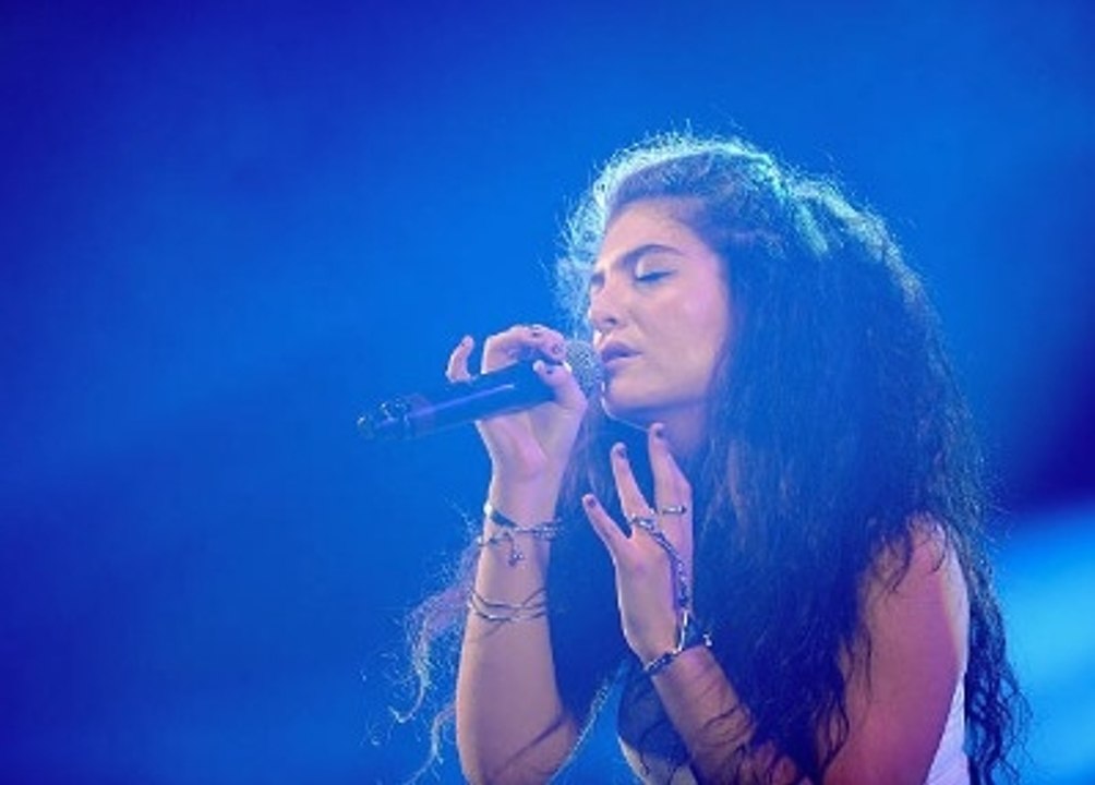 Lorde Explained Why She's Quiet on Social Media