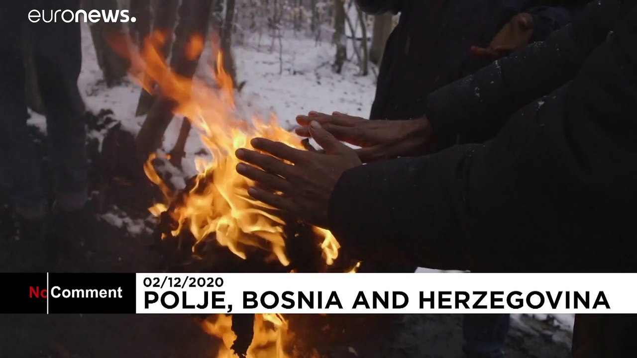 Több ezer bevándorló lakik sátrakban a havas boszniai hegyekben