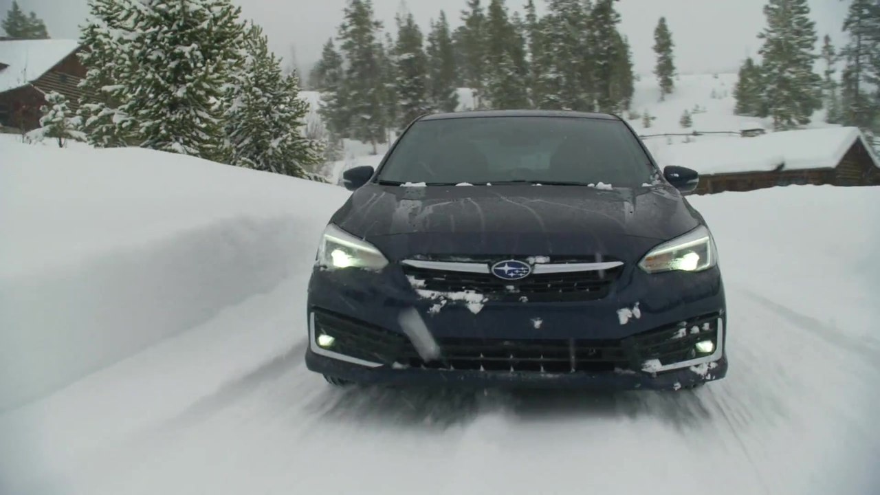2020 Subaru Impreza Limited Snow Driving
