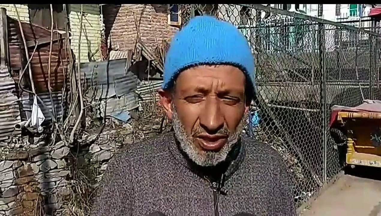 Baramulla road lies in shambles