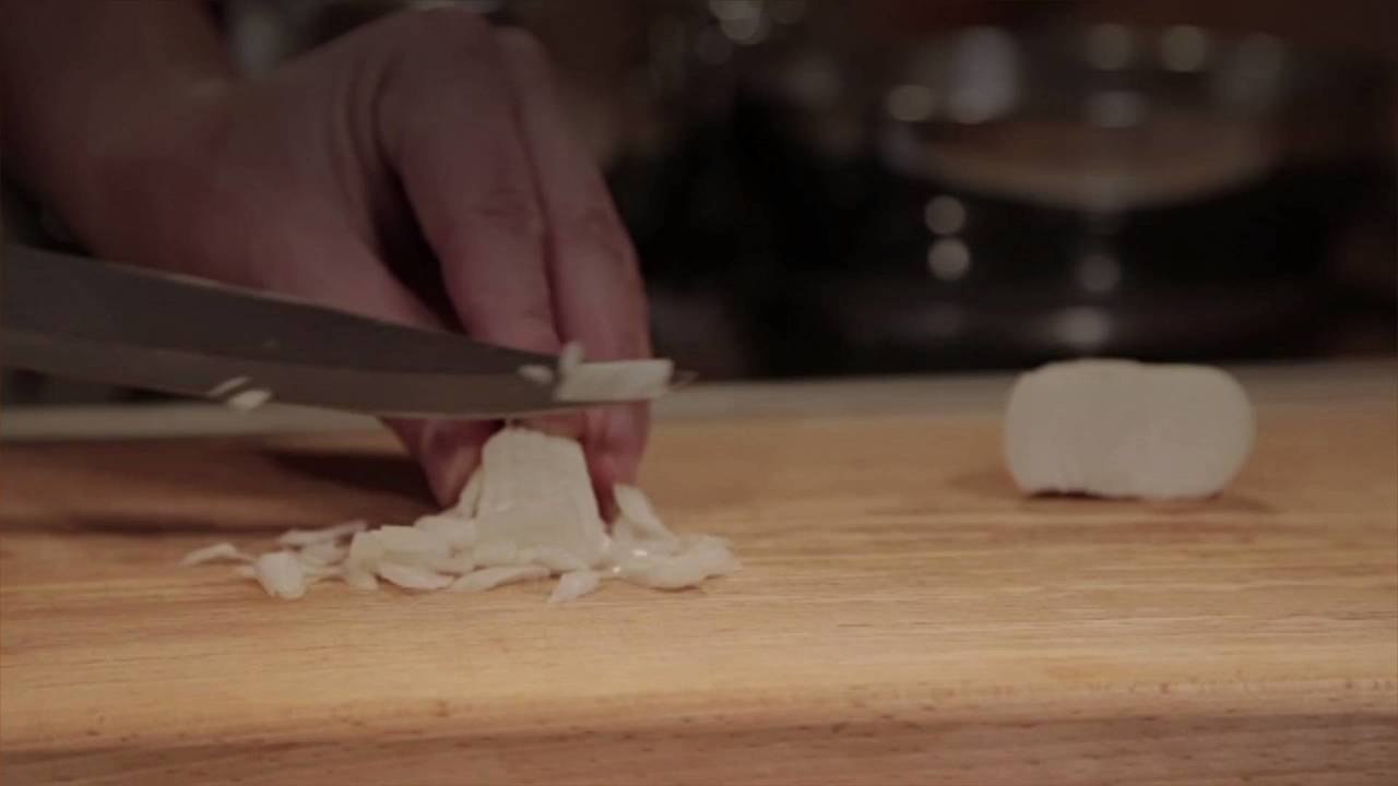 Honing vs Sharpening: What's the Difference?