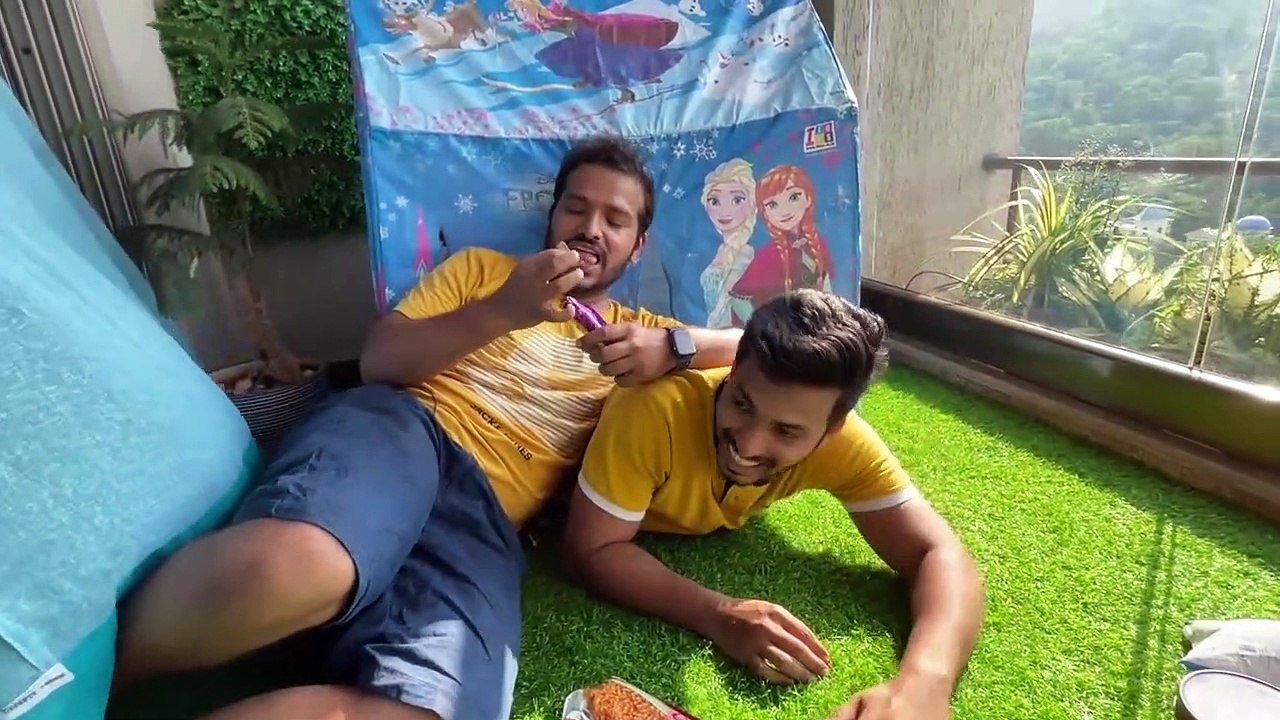 Living In BALCONY  For 24 Hours Challenge _ Hungry Birds