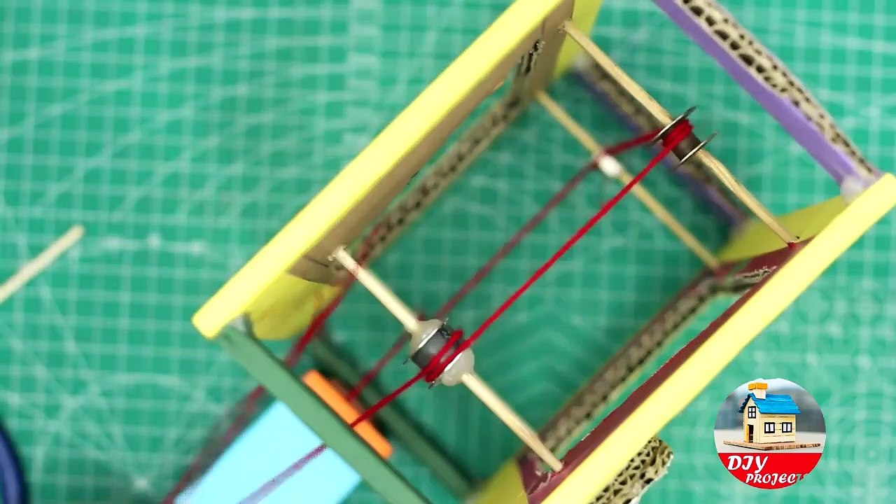 20 Cool Science Projects For School Students