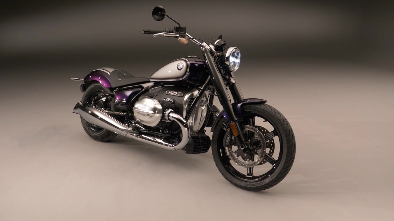 The BMW R 18 with high-grade Option 719 parts